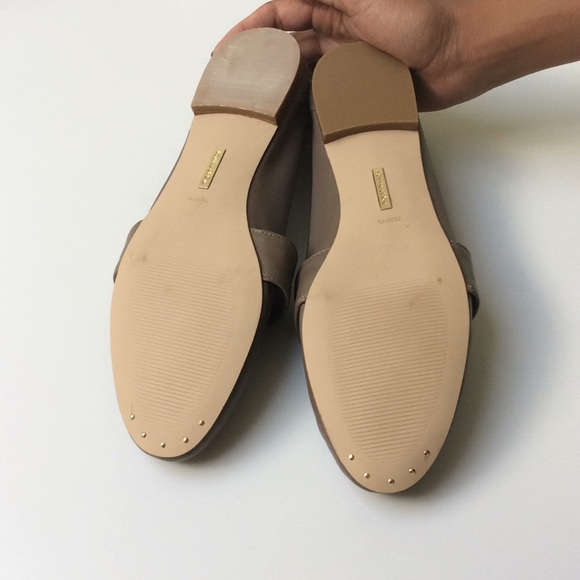 Shoes - Picture 2 of 3